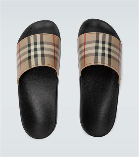 burberry size slides 5